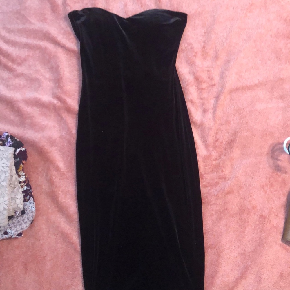 Black velvet dress